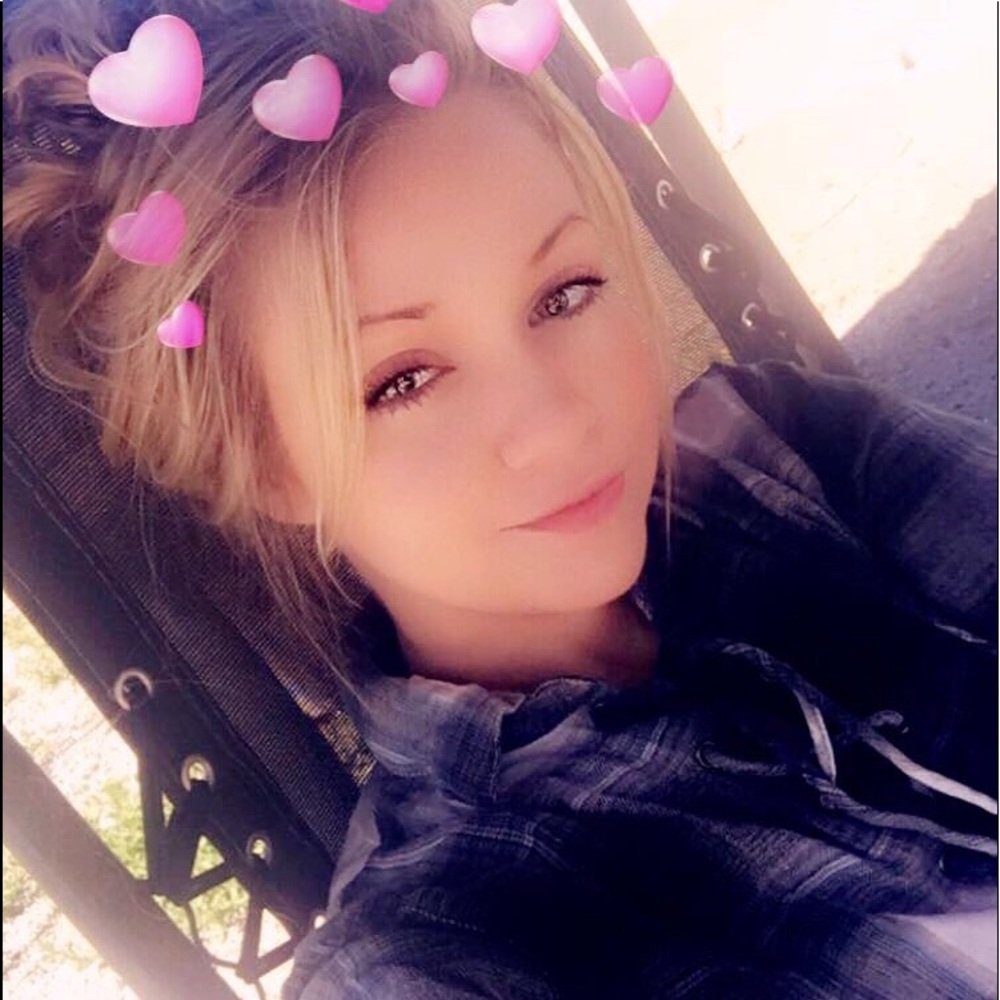 Meet your Posher, Brianna